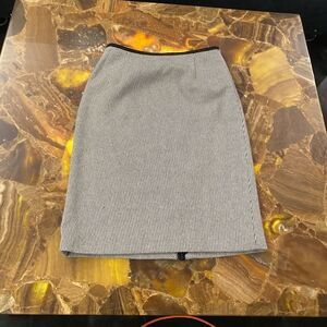 Feraud classic wool skirt, size Fr40(6)